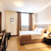 Purificateur d'air AeraMax Pro AM 2 en chambre d'hotel